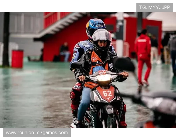 MotoGP赛季焦点升级冠军争夺白热化车队变阵引爆全球关注